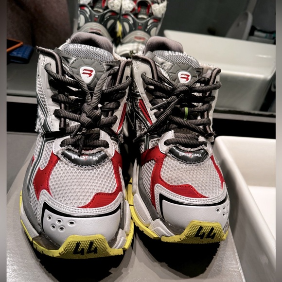 Balenciaga Men's Mesh Runner Sneakers grey/red mens size 44 US size 10.5/11 - Picture 2 of 4